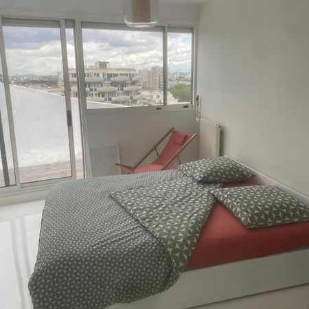 14Eme Et Der Etage "Arty" Avec 2 Chambres Et Vue Panoramique ! Créteil Dış mekan fotoğraf