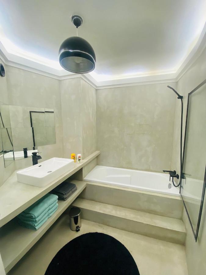 14Eme Et Der Etage "Arty" Avec 2 Chambres Et Vue Panoramique ! Créteil Dış mekan fotoğraf