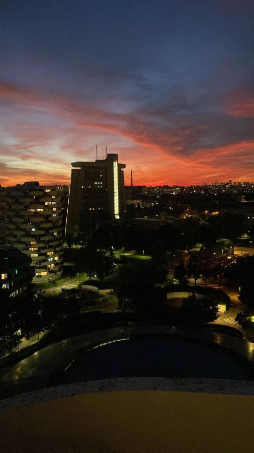 14Eme Et Der Etage "Arty" Avec 2 Chambres Et Vue Panoramique ! Créteil Dış mekan fotoğraf