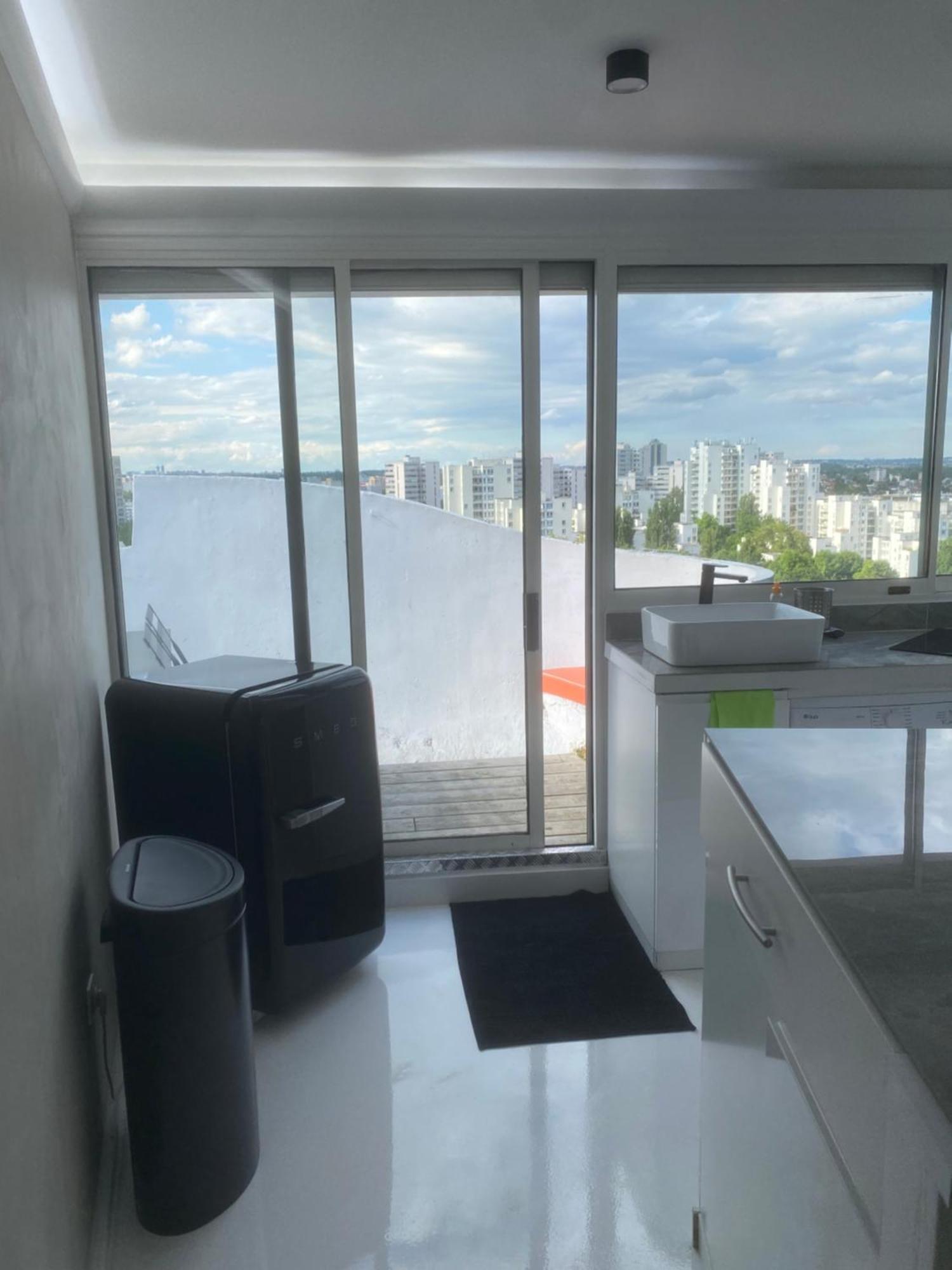 14Eme Et Der Etage "Arty" Avec 2 Chambres Et Vue Panoramique ! Créteil Dış mekan fotoğraf